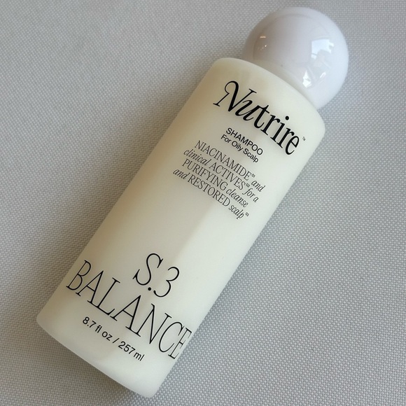 NWT Nutrire S.3 BALANCE Shampoo for Oily Scalp - Picture 2 of 2